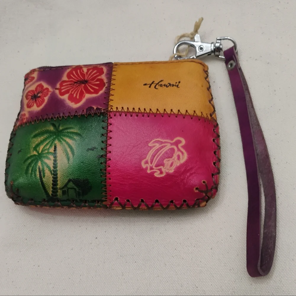 Aloha From Hawaii Handcrafted Multicolored Wristlet / Coin Purse NWOT